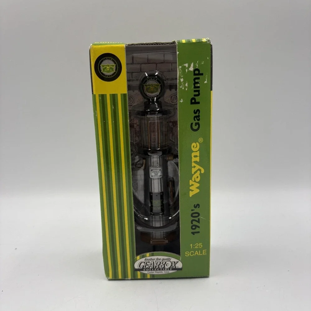 Vintage 1999 John‎ Deere 1920s Wayne Gas Pump 1:25 Gearbox Ltd Edition Diecast